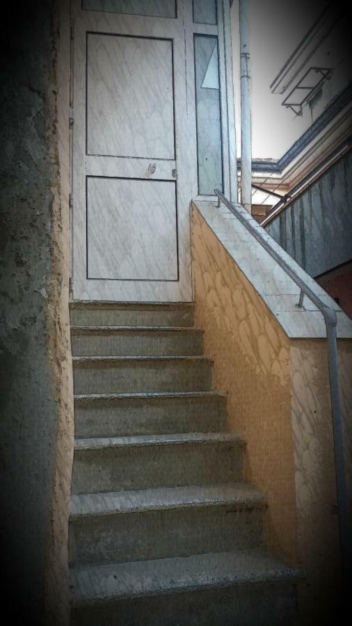 La Casetta Di Jasmine Salerno Exterior foto